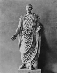 Cato the Elder in a toga